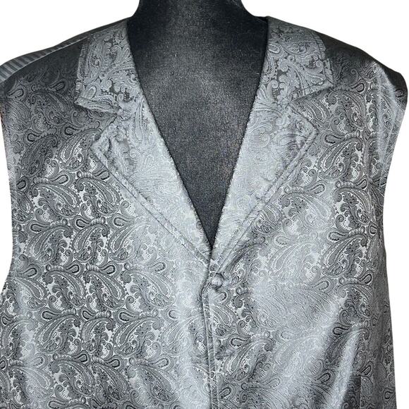 Scully Men's Range wear gray paisley and black western vest size xxl - Picture 2 of 7